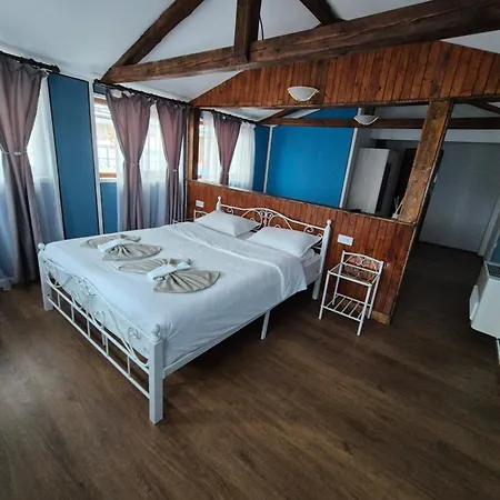 Villa Old House - стара къща
