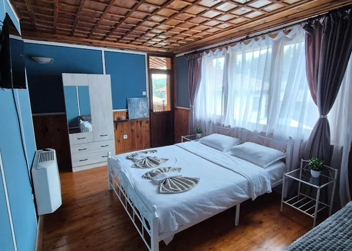 فيلة Old House - стара къща *