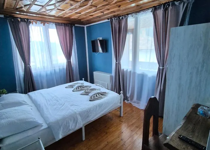 Old House - стара къща * كوبريفشتيتسا