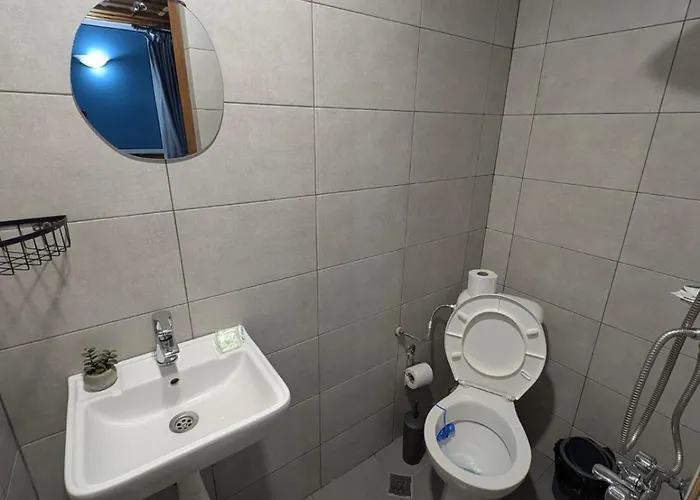 فيلة Old House - стара къща كوبريفشتيتسا